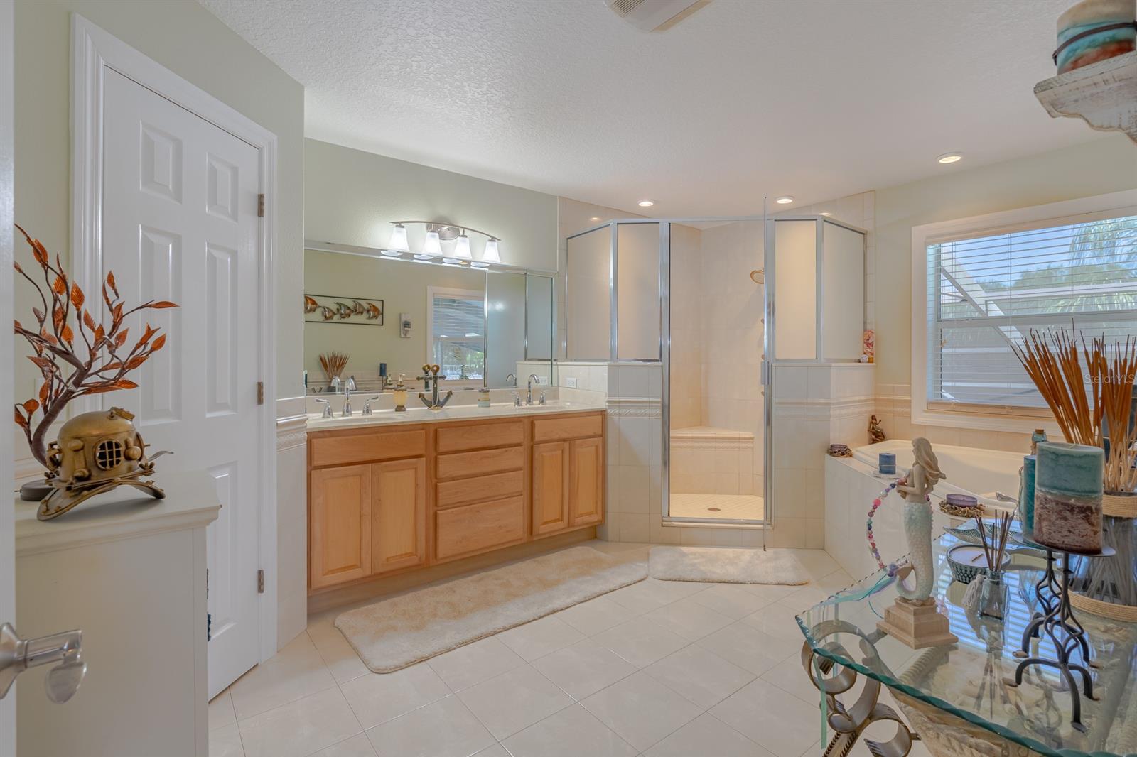 Indian Harbor Estates Unit 04 - Residential