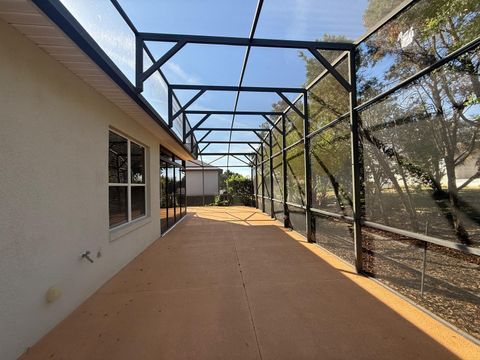 Tiny photo for 5111 Ironsides Court, Tavares, FL 32778 (MLS # O6405638)