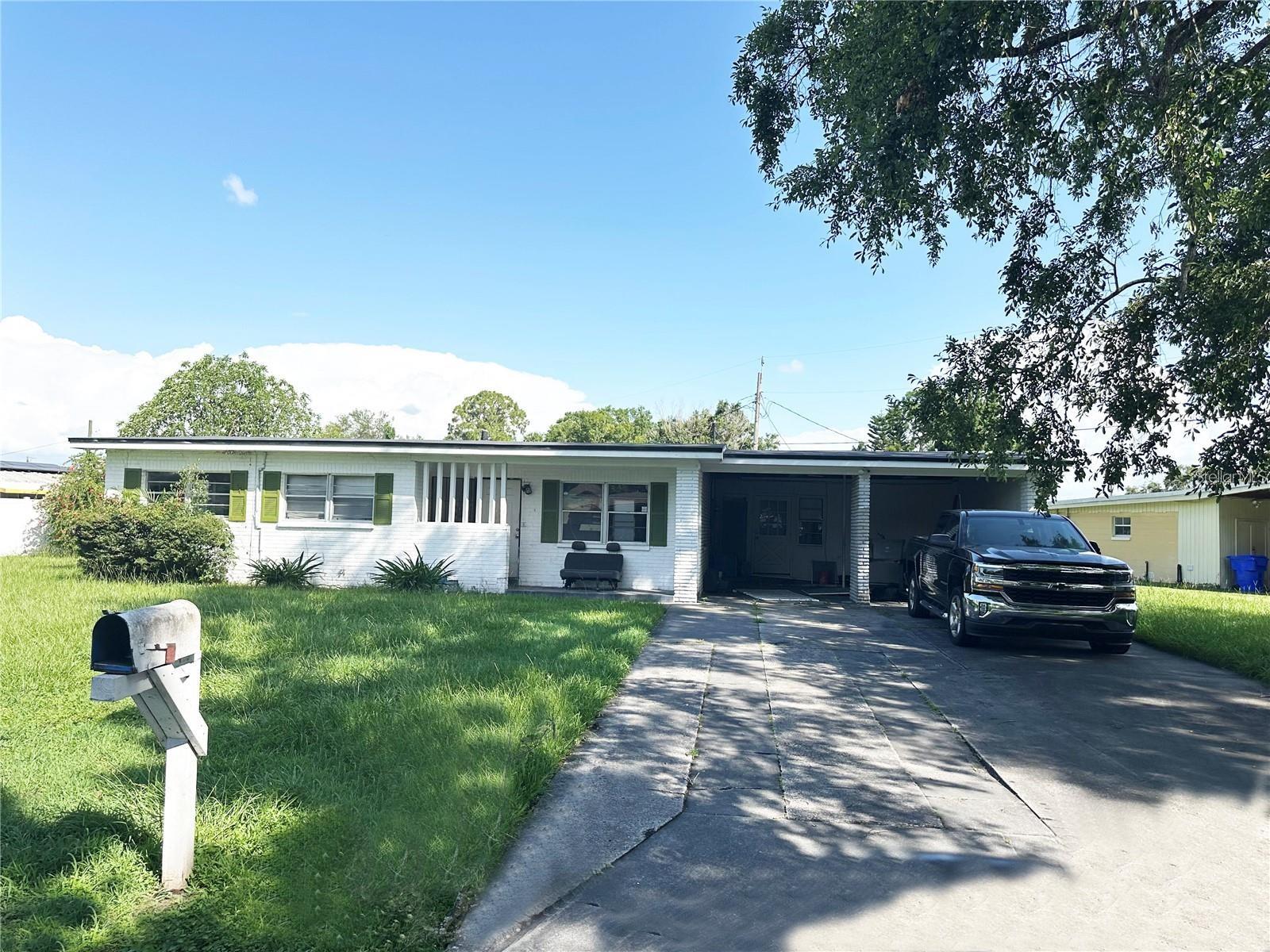 DELLWOOD PARK - Residential Lease