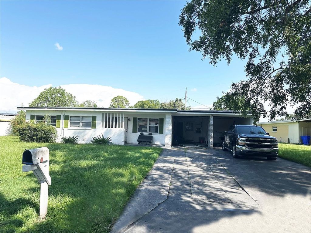 Photo of 107 Dellwood Drive, Kissimmee, FL 34744 (MLS # O6351772)