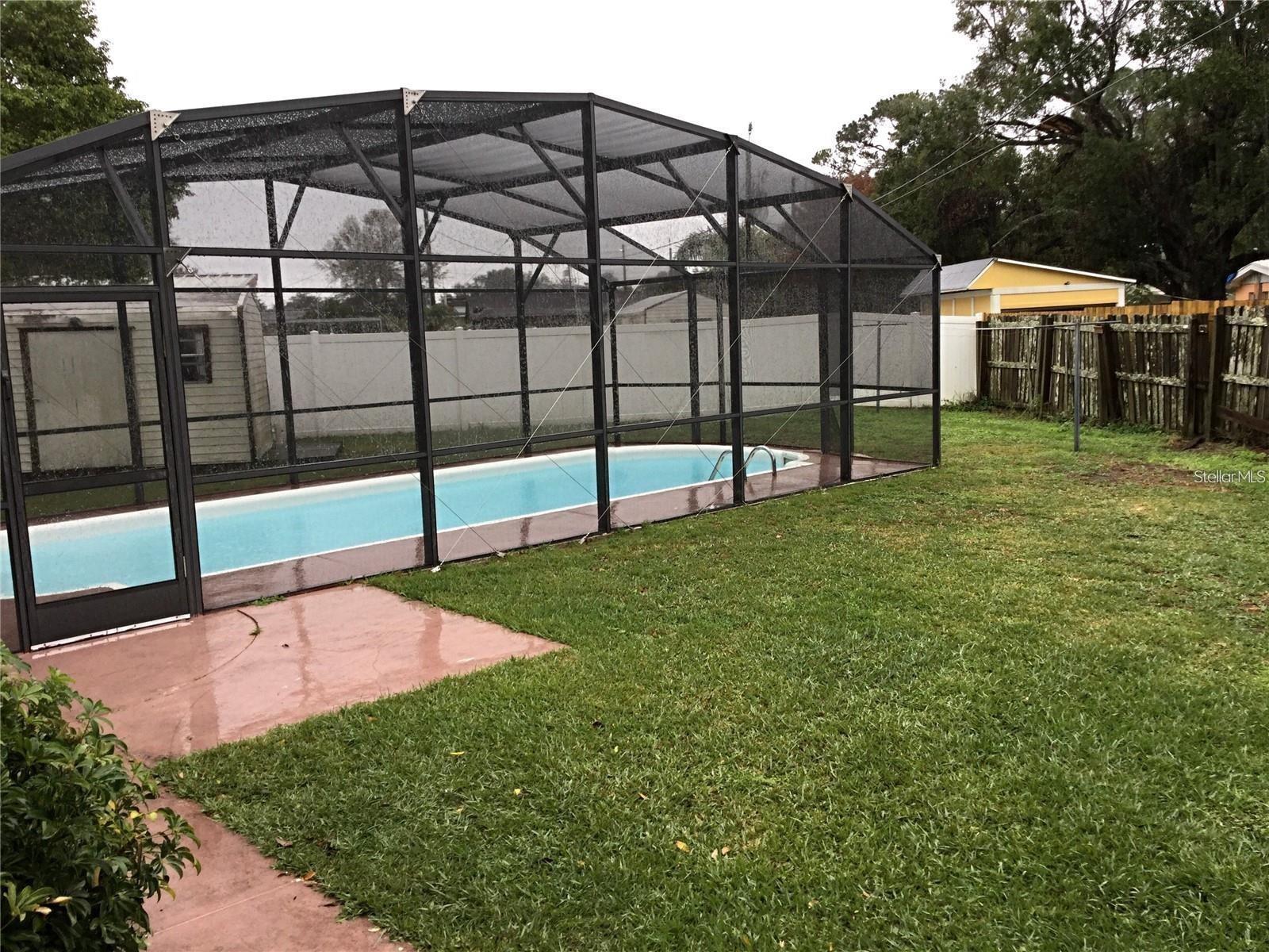 DELLWOOD PARK - Residential Lease