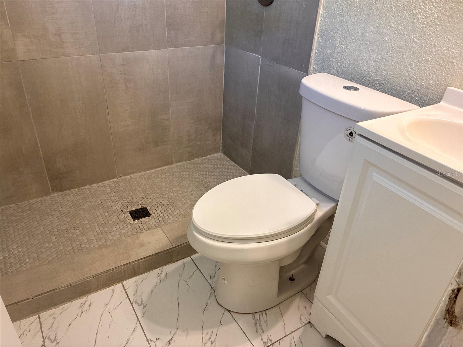 GRAND CENTRAL SUB 1 ADD - Residential Lease