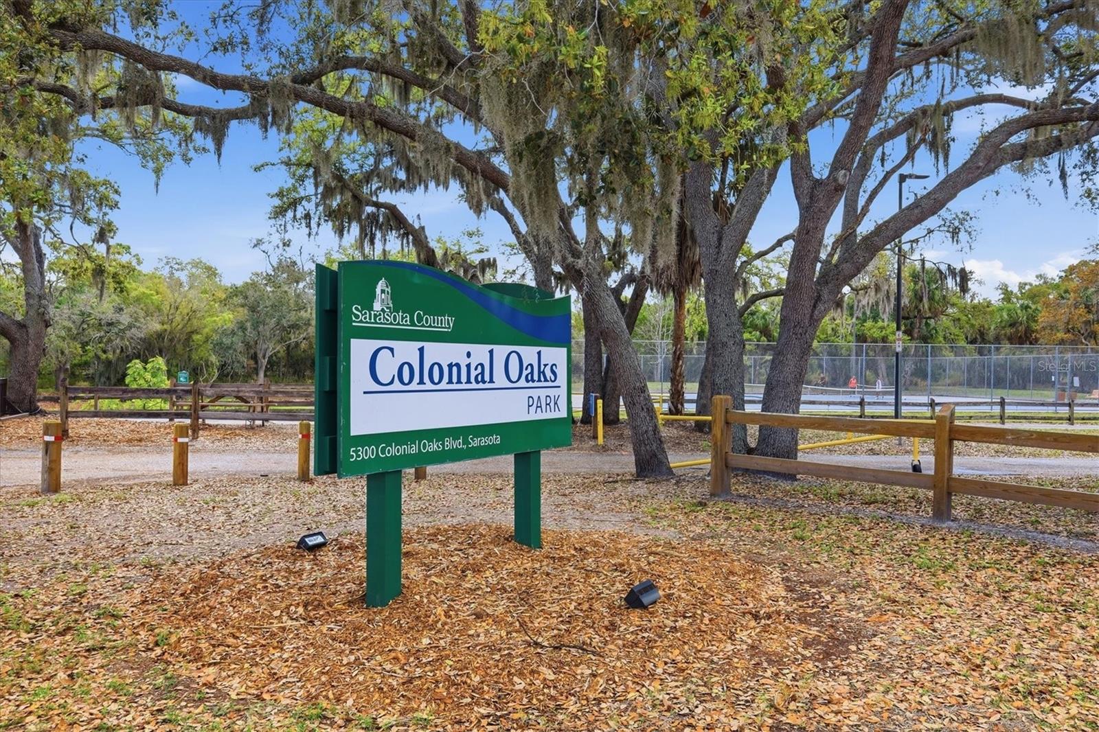 COLONIAL OAKS - Residential