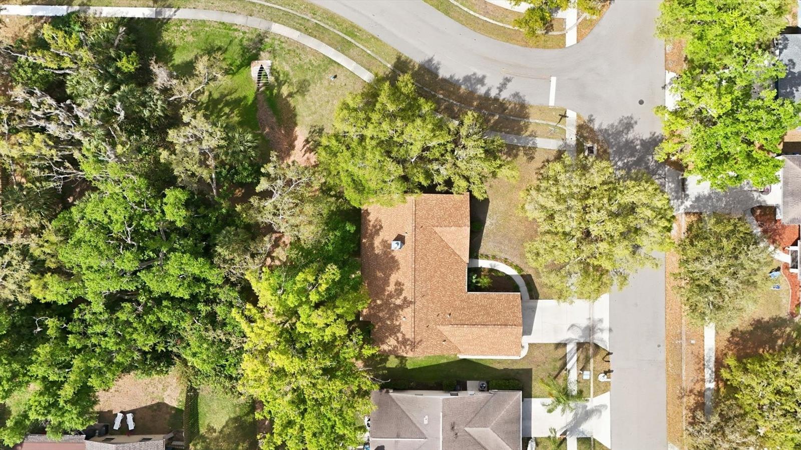 COLONIAL OAKS - Residential