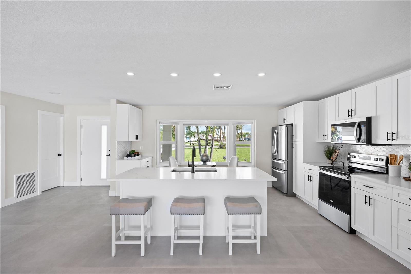 PARADISE ISLAND 6TH ADD - Residential