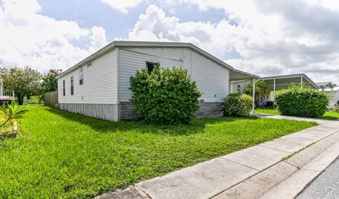 A home in RIVERVIEW