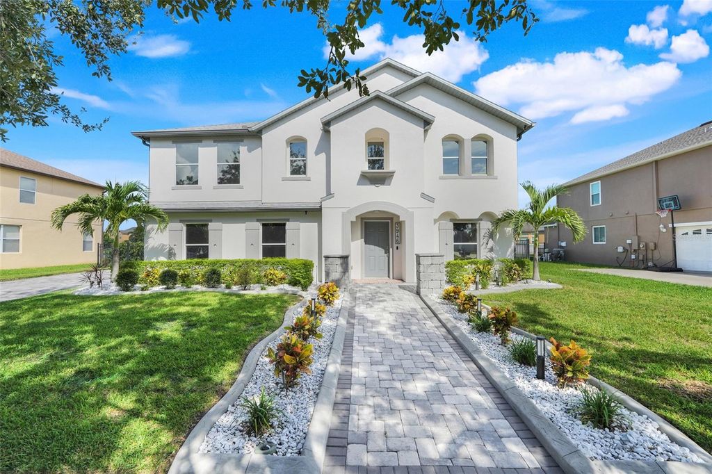 Photo of 3946 Cedar Hammock Trail, Saint Cloud, FL 34772 (MLS # G5104010)