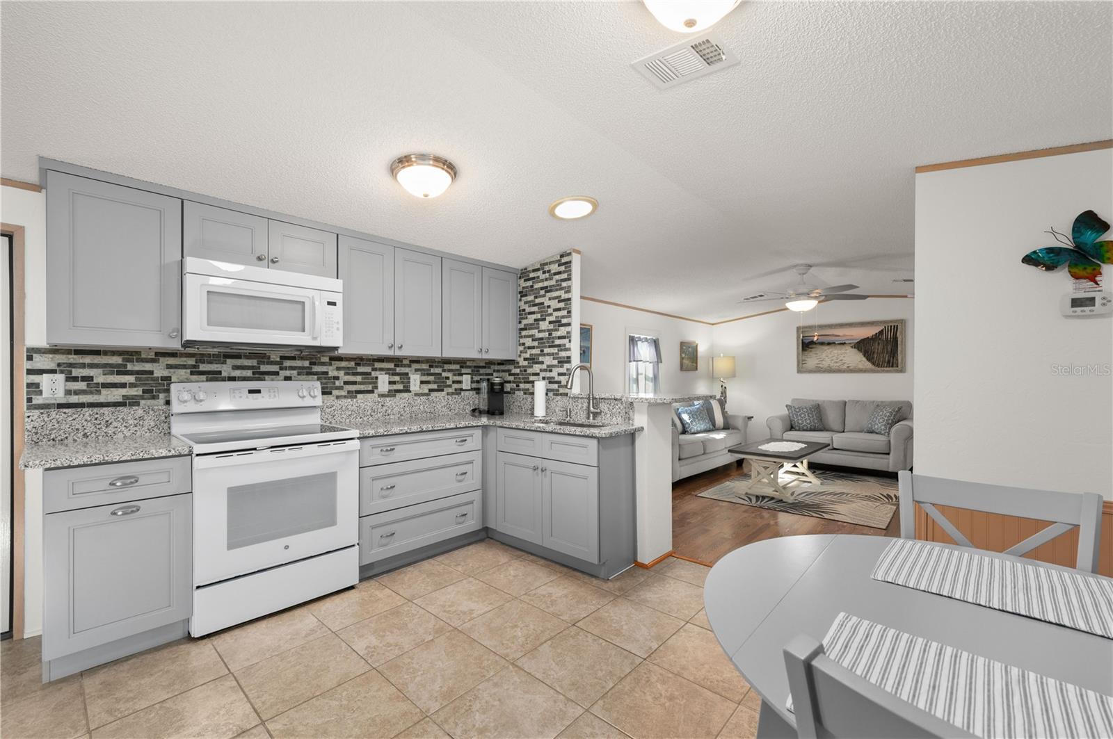 MARY LU MHP - Residential