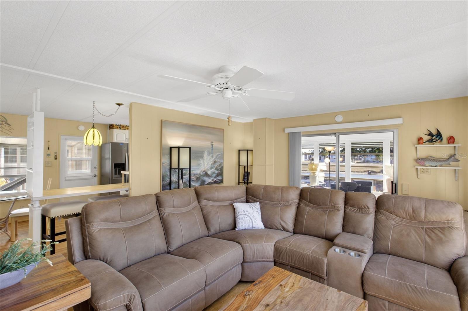 LA CASA MHP CO-OP - Residential