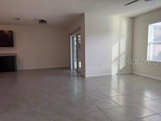 ASHBERRY VILLAGE /SUMMERSTONE - Residential Lease