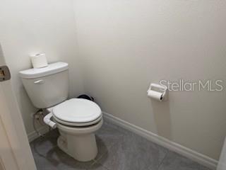 ASHBERRY VILLAGE /SUMMERSTONE - Residential Lease