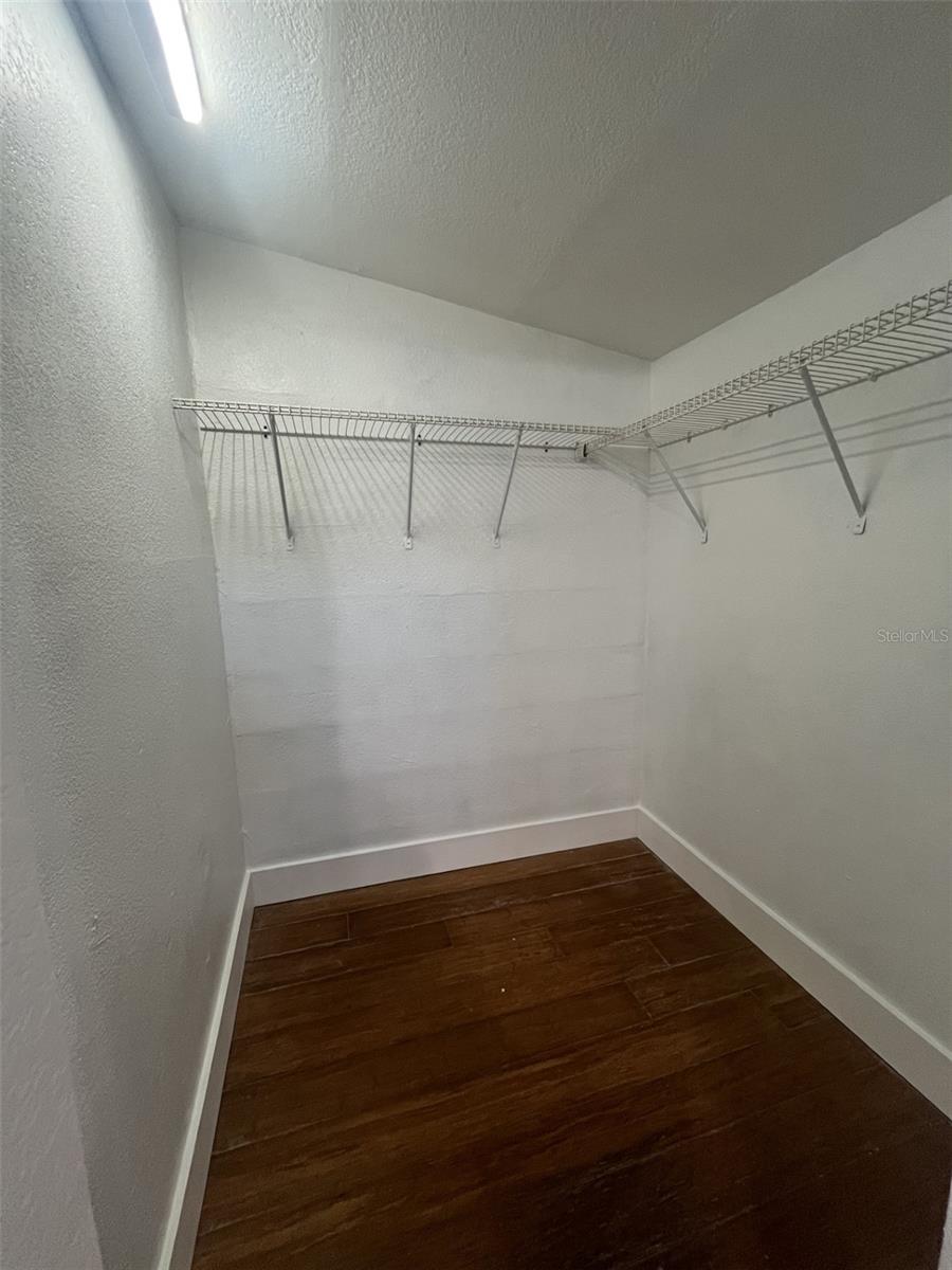 Z H MASONS ADD - Residential Lease