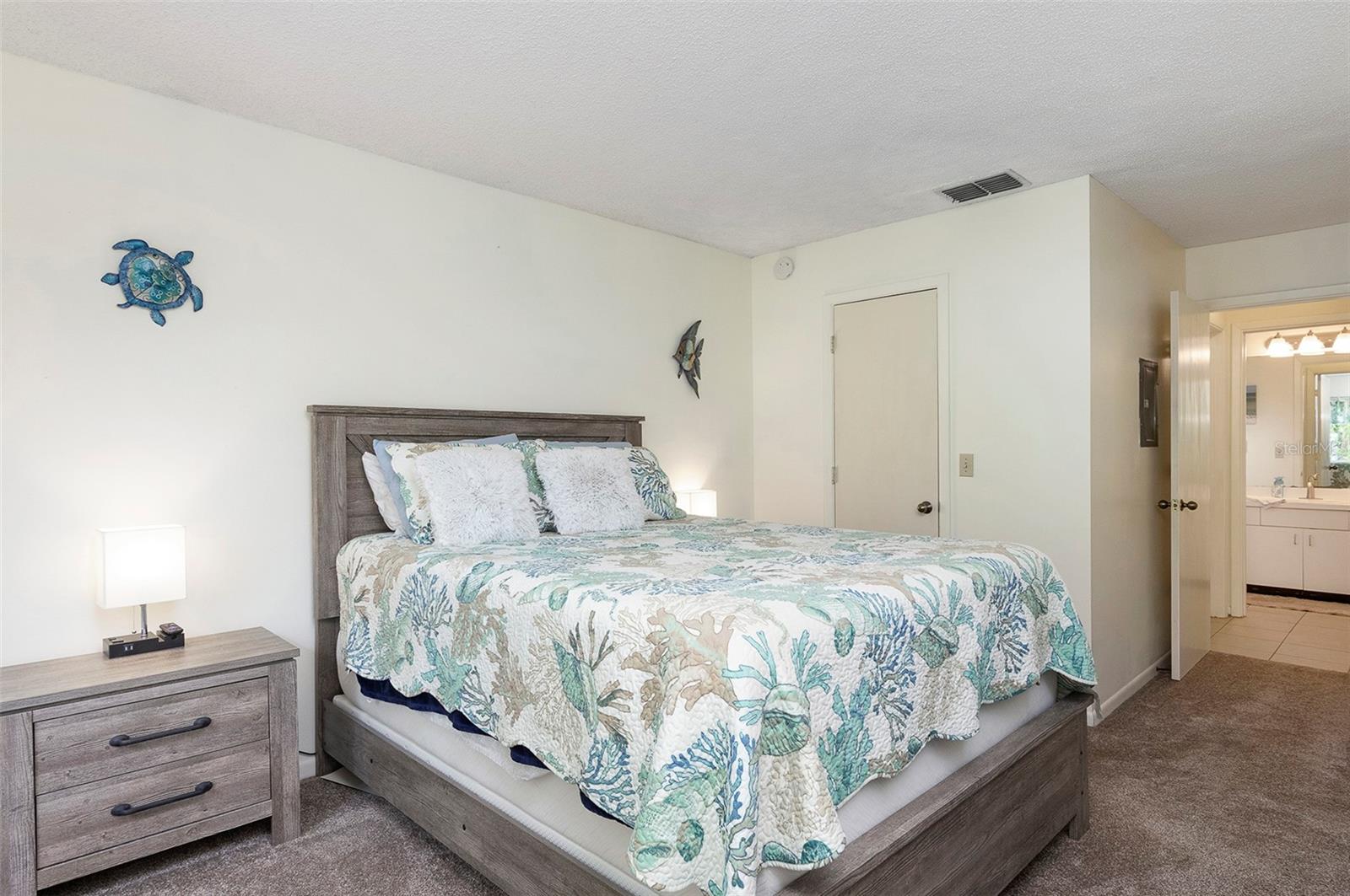 1354 AZALEA DR 1803