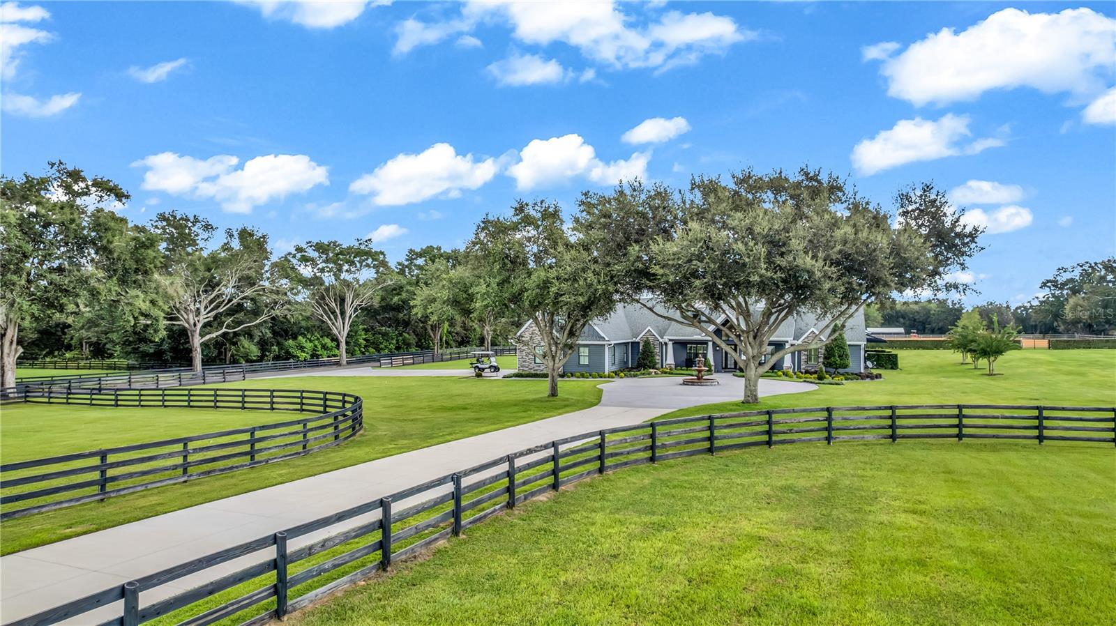 32400 EQUESTRIAN TRAIL