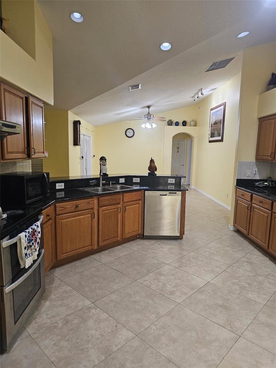 1641 PARKGLEN CIRCLE