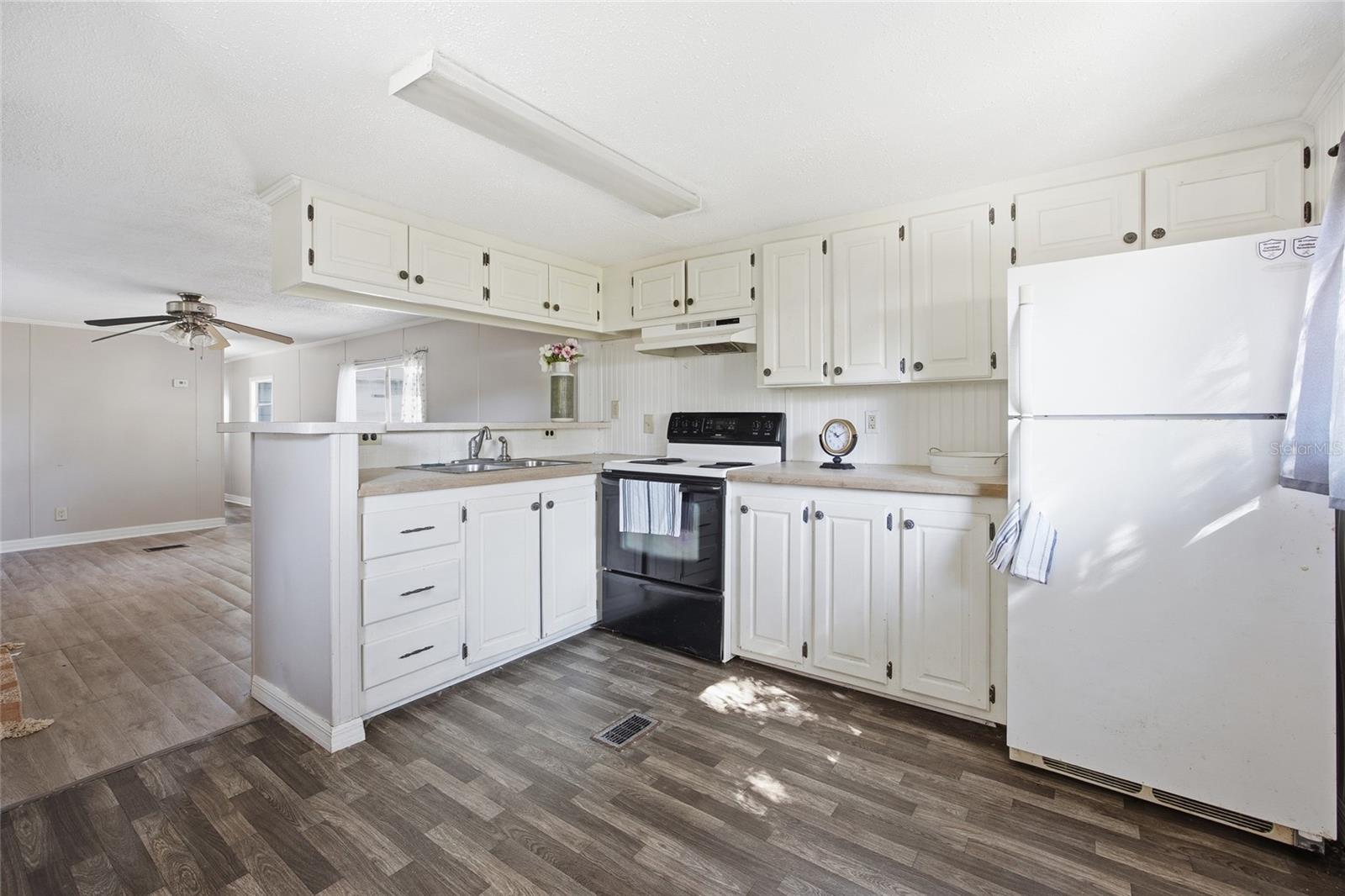 9125 SW 28TH TERRACE