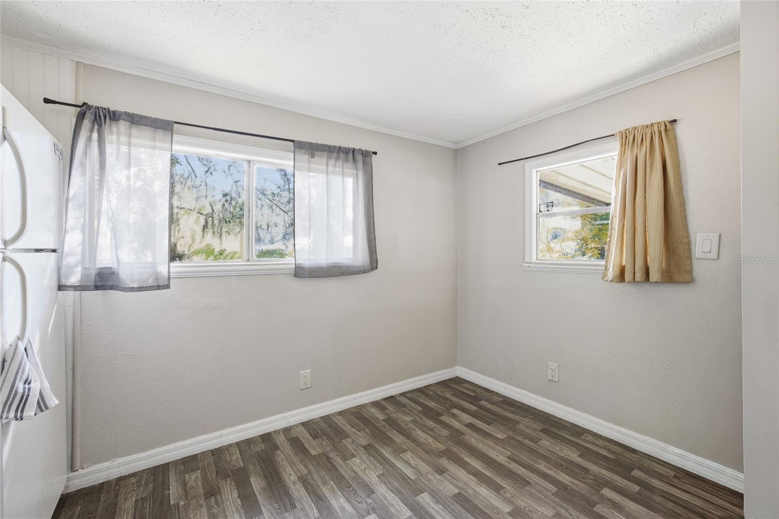 SOUTHGATE MOBILE MANOR - Residential