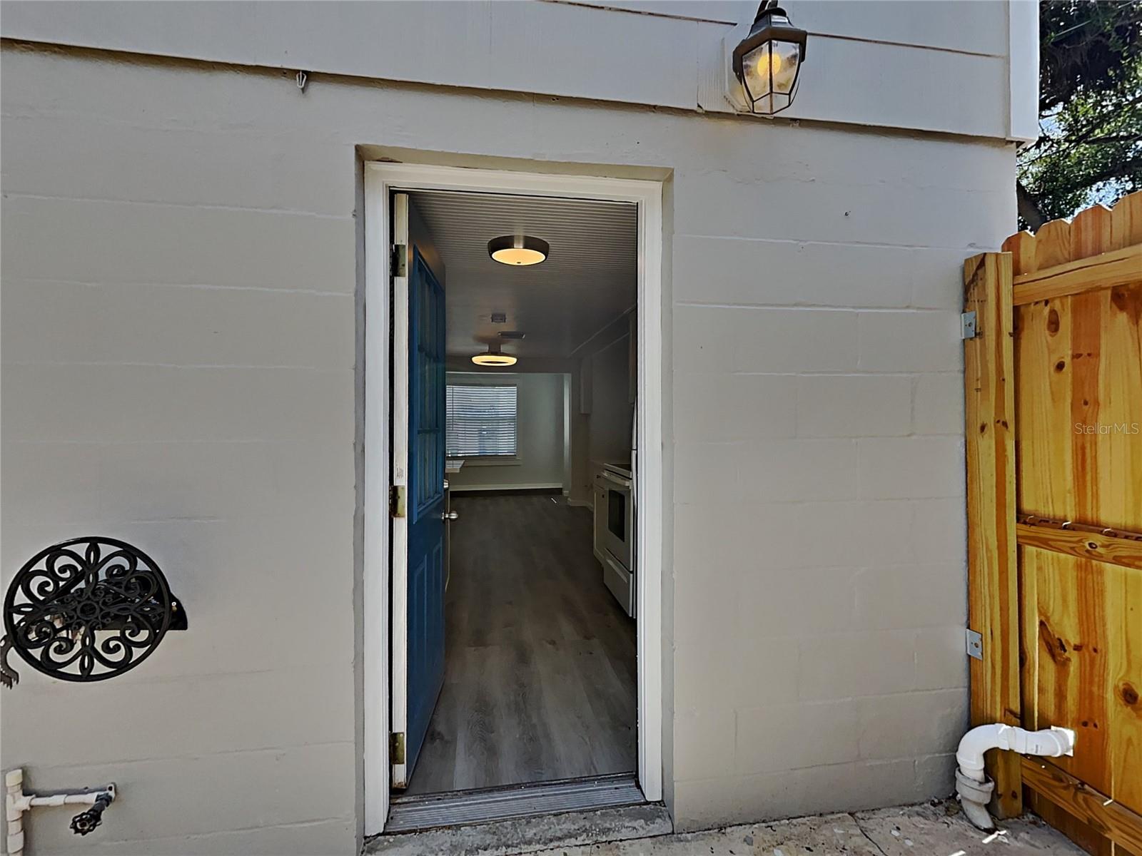 CENTRAL PARK REV - Residential Lease