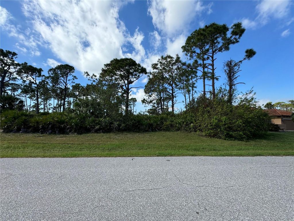 Photo of 184 Jade Street, Rotonda West, FL 33947 (MLS # A4628961)