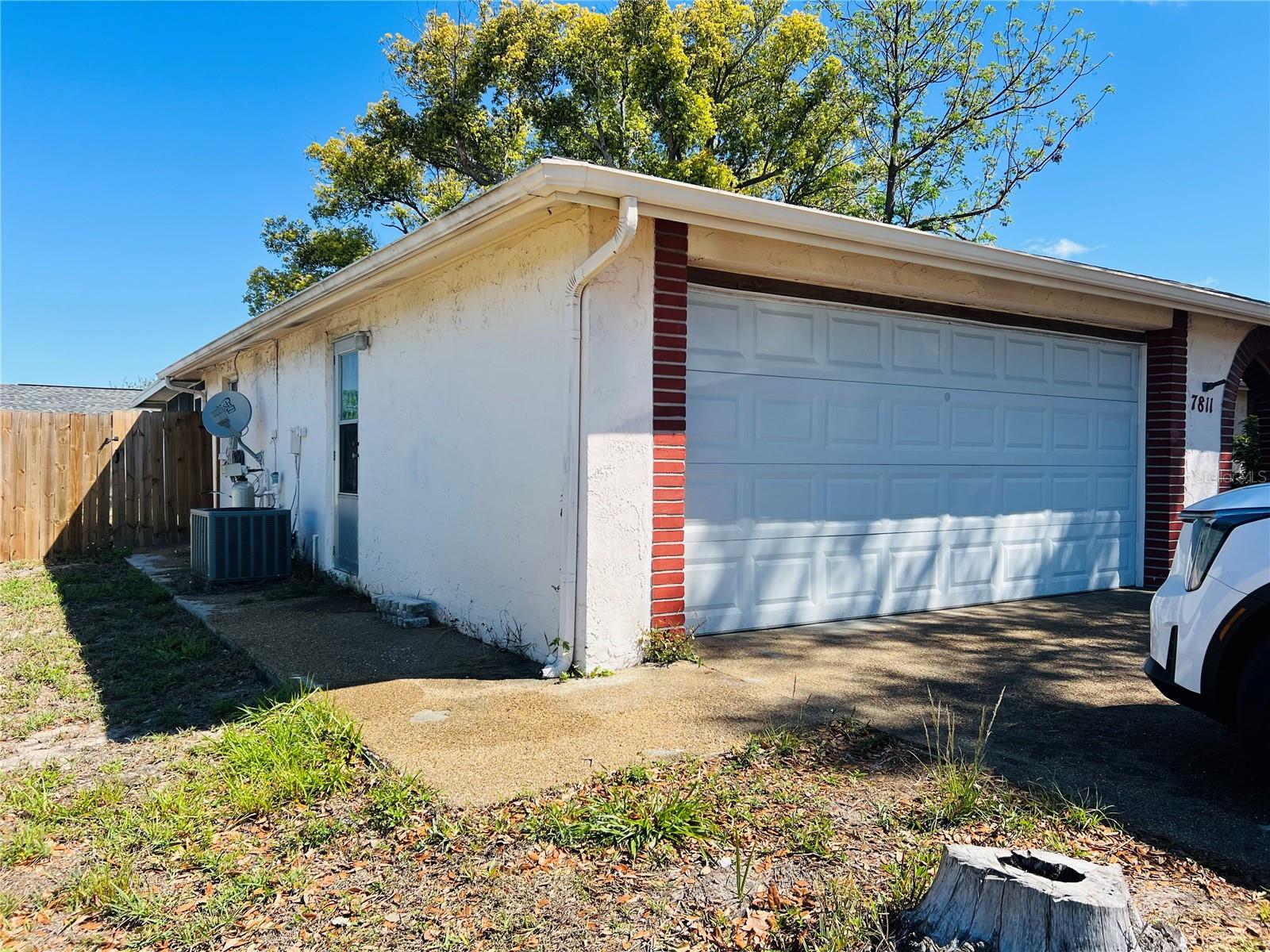 REGENCY PARK - Residential Lease