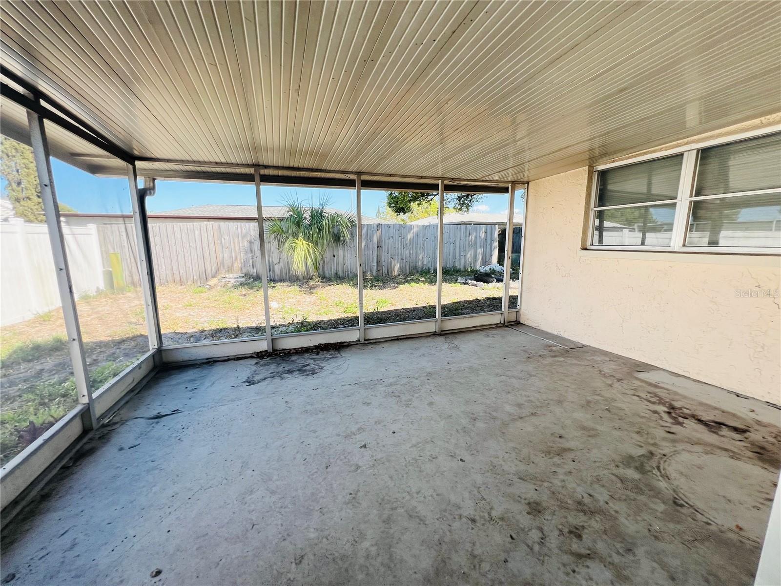 REGENCY PARK - Residential Lease