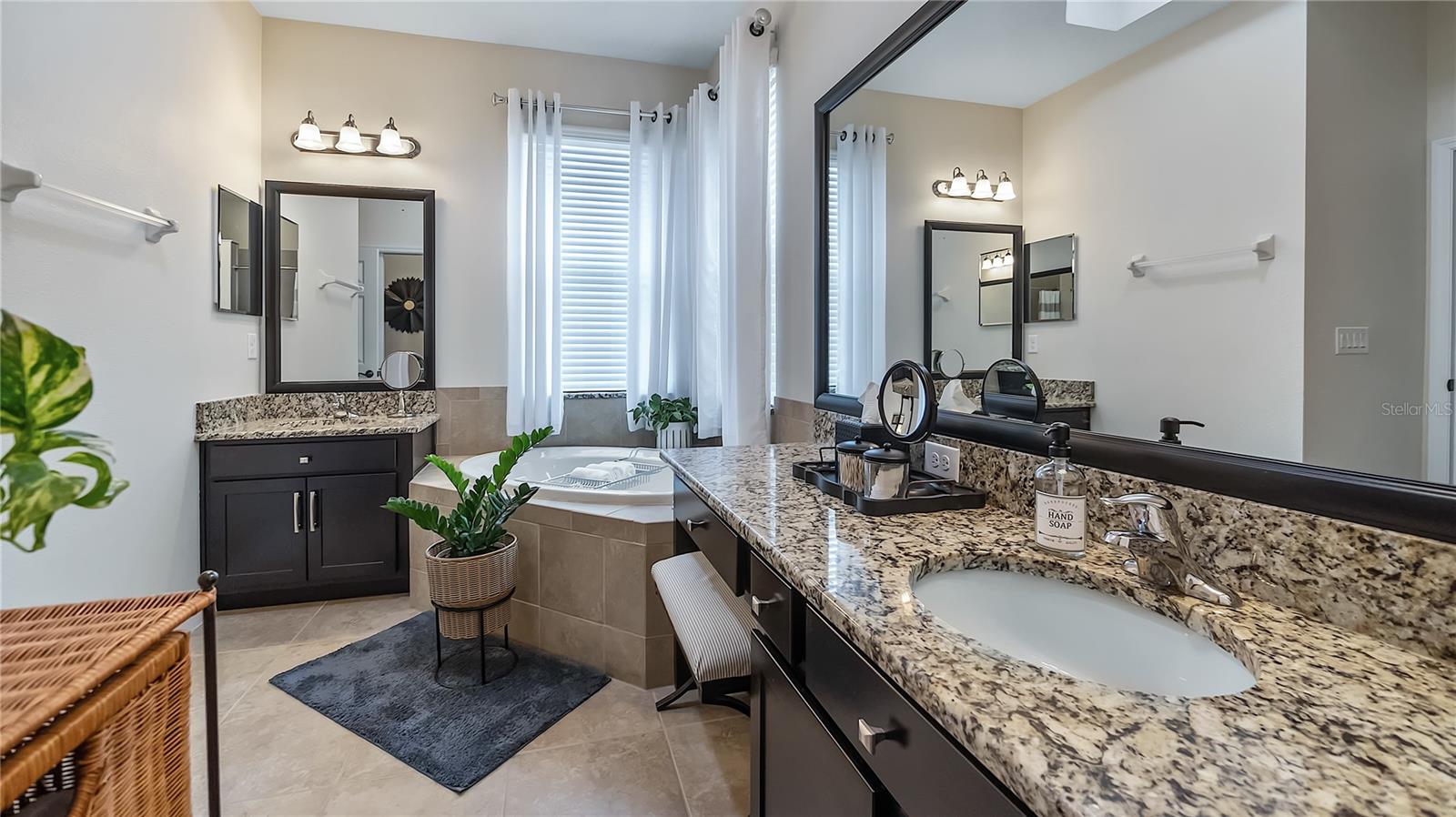 GREATER LAKES - Residential