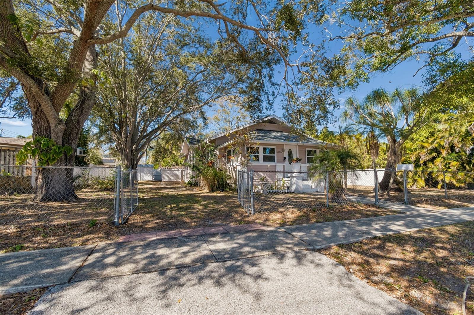 MOOREFIELD HEIGHTS - Residential