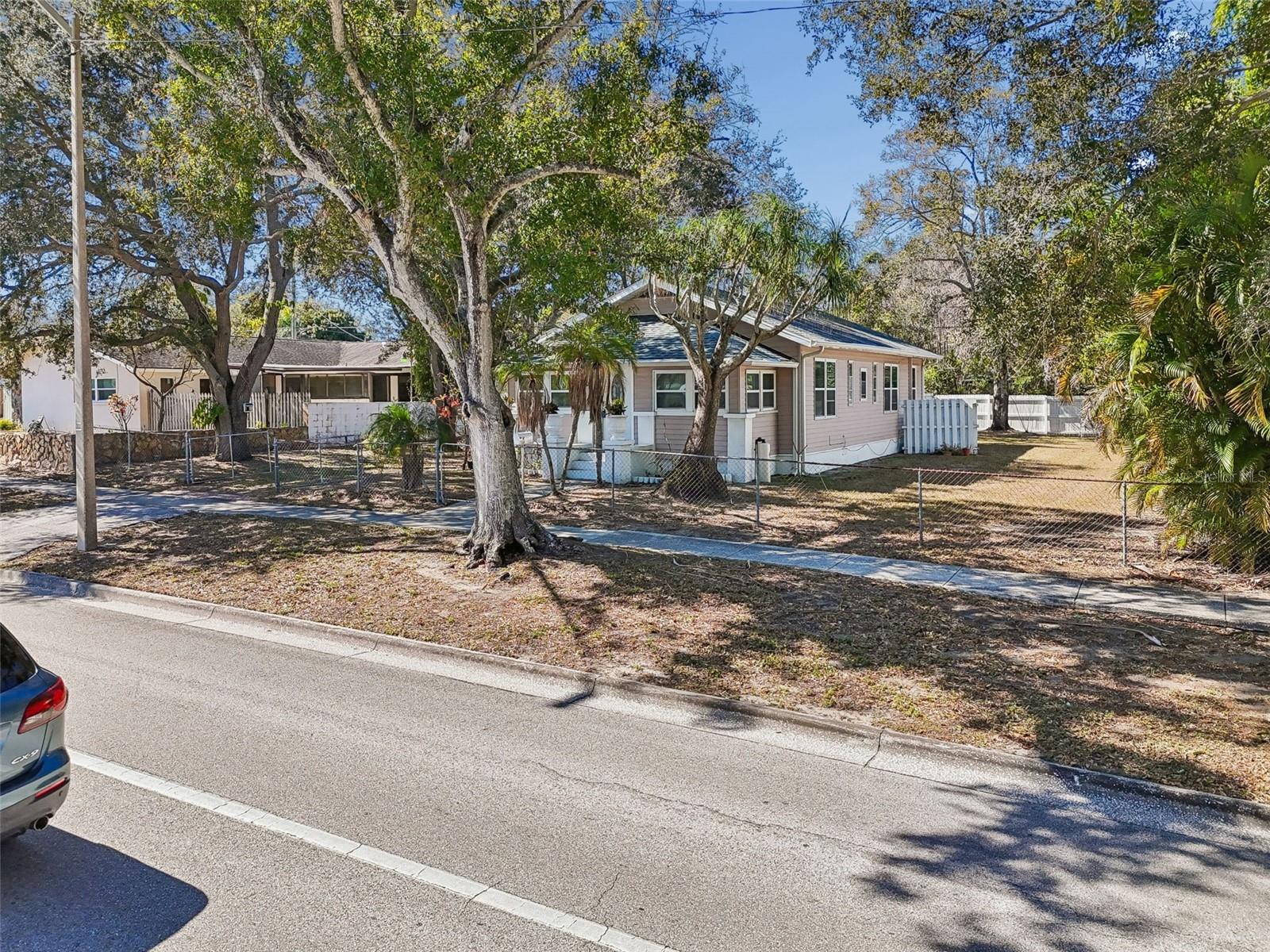 MOOREFIELD HEIGHTS - Residential