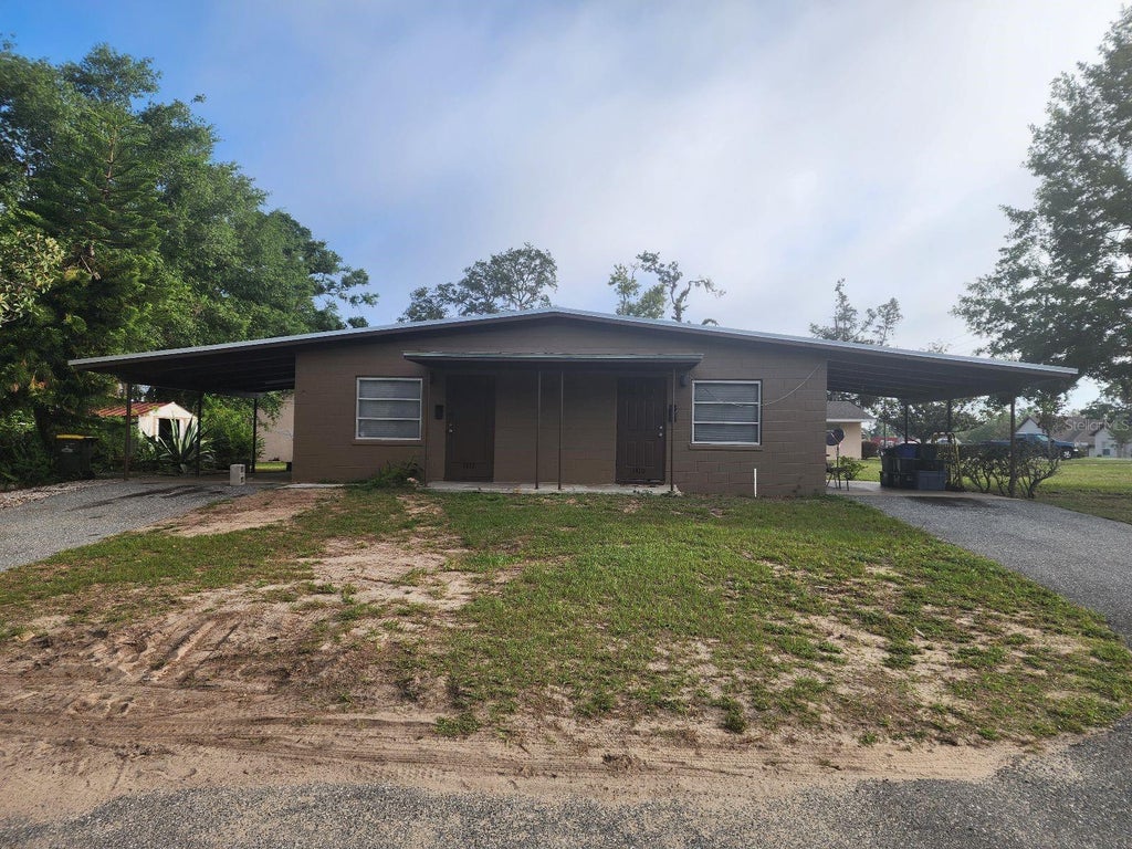 Photo of 1424 Disston Avenue, Clermont, FL 34711 (MLS # G5118680)
