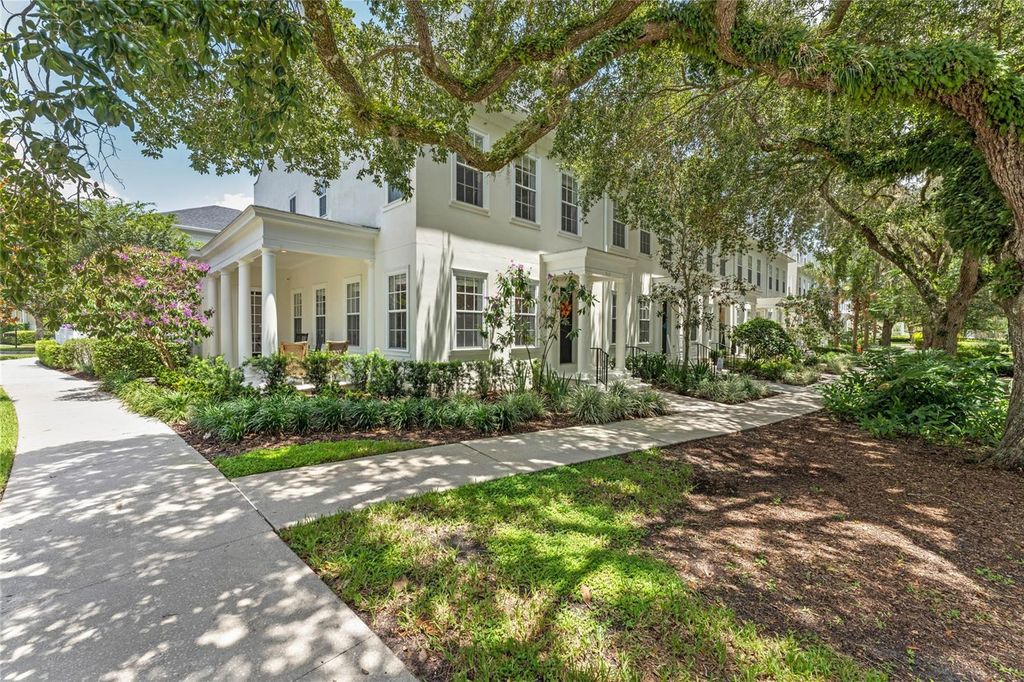 Photo of 915 Greenlawn Street, Kissimmee, FL 34747 (MLS # O6370275)