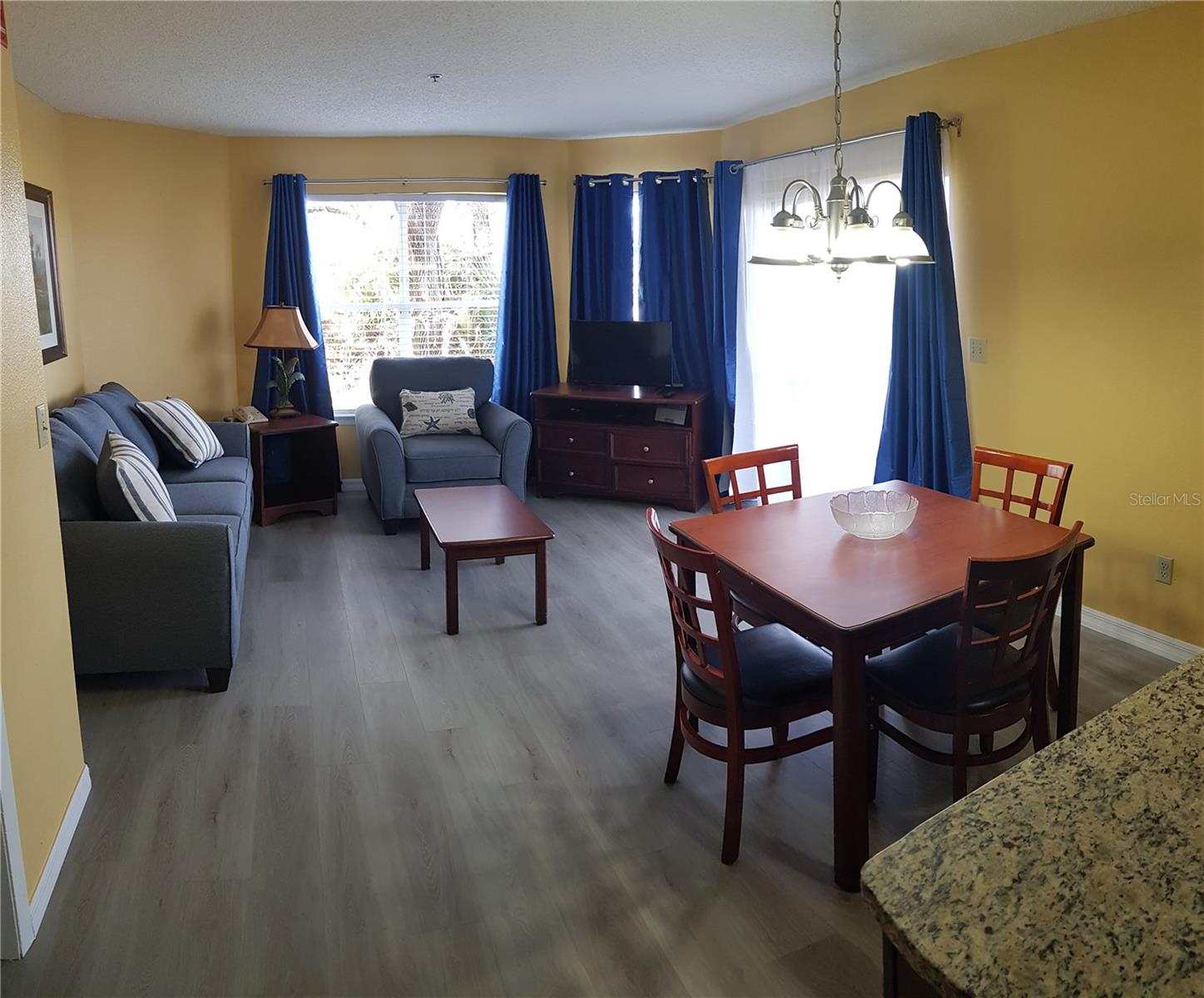 PARC CORNICHE CONDO PH 02 - Residential