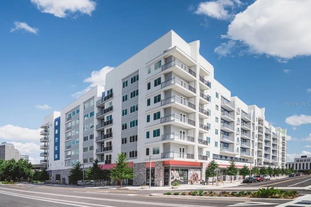 Photo of 505 Chatham Ave, Orlando, FL 32801 (MLS # O6414060)