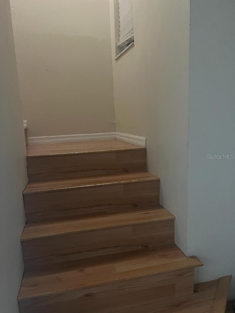 ISLAND CLUB WEST PH 02 - Residential Lease