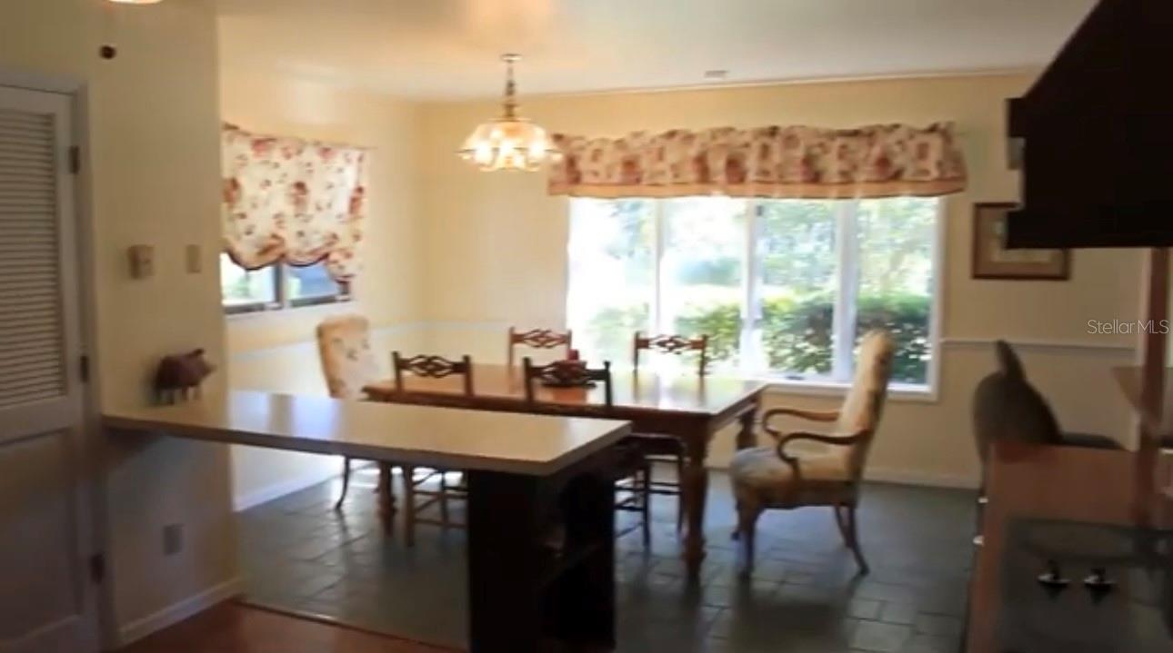 CROWNS WAY SOUTH - Residential