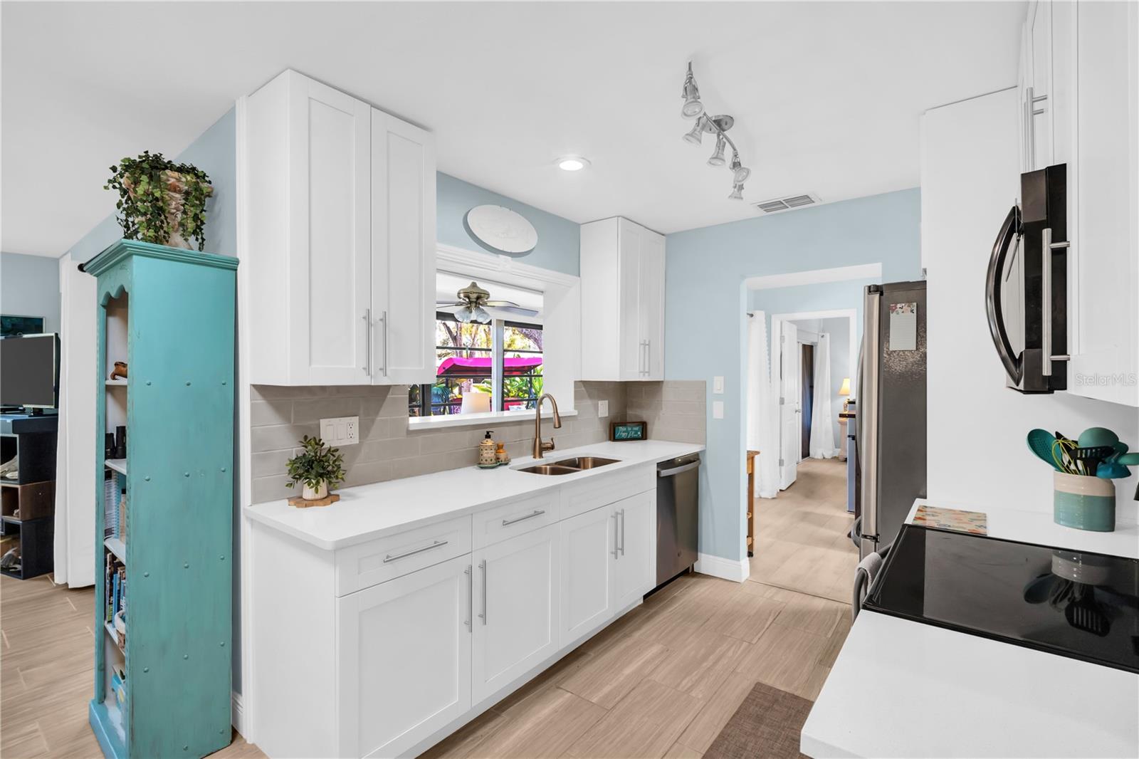 HIGHLAND LAKES - Residential