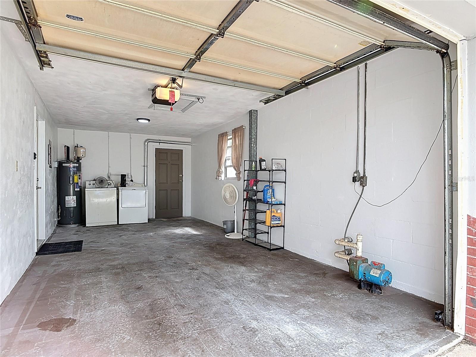 BEVERLY HILLS - Residential