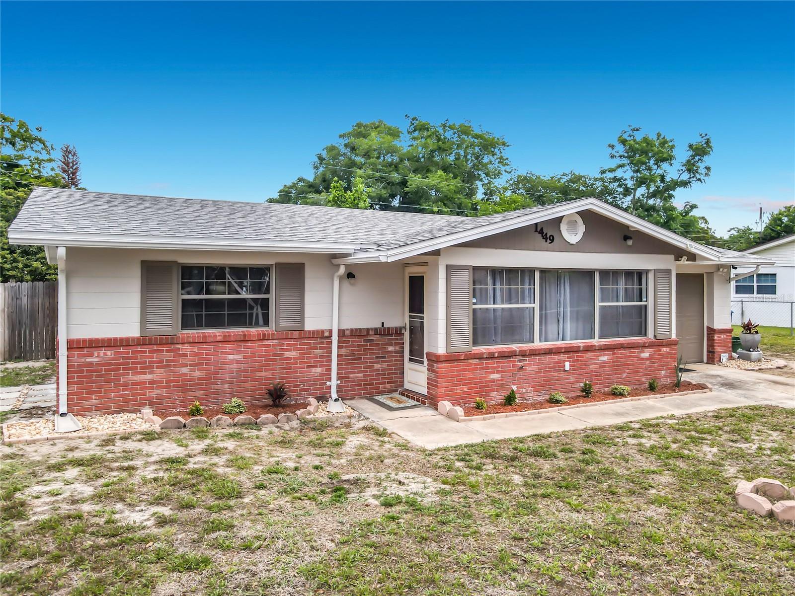 BEVERLY HILLS - Residential