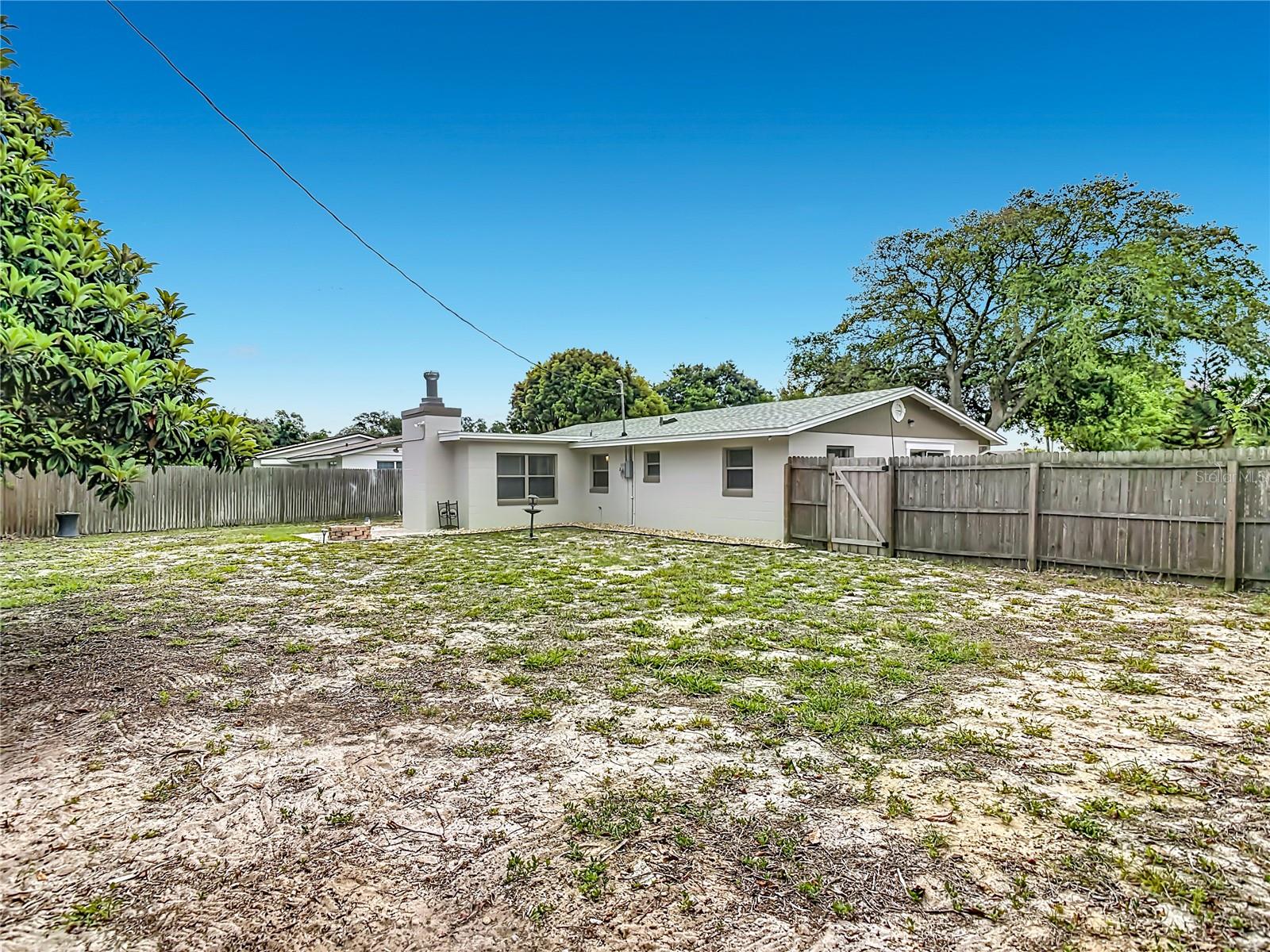 BEVERLY HILLS - Residential