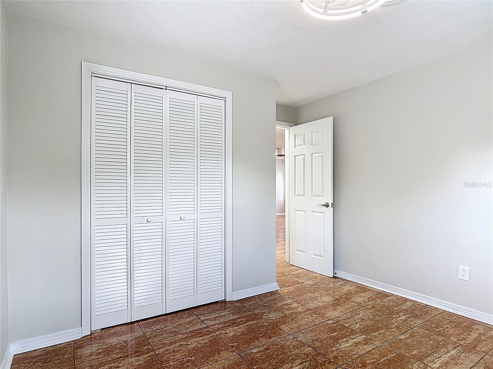 BEVERLY HILLS - Residential