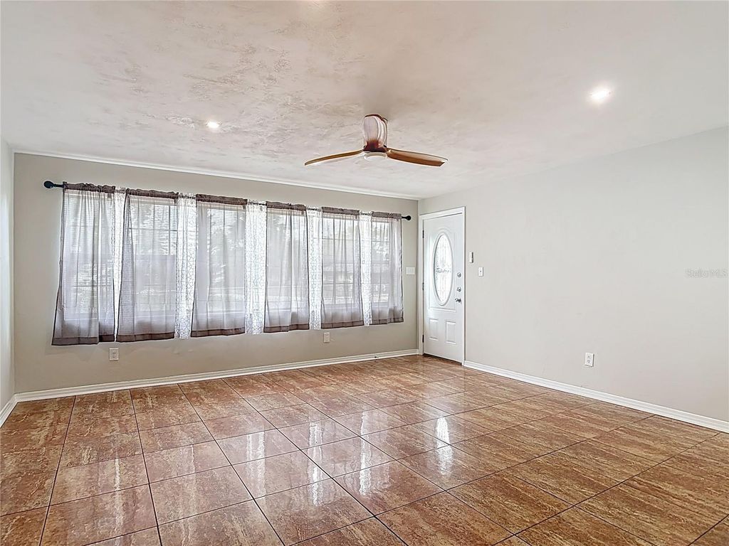 Photo of 1449 Continental Drive, Daytona Beach, FL 32117 (MLS # V4948625)