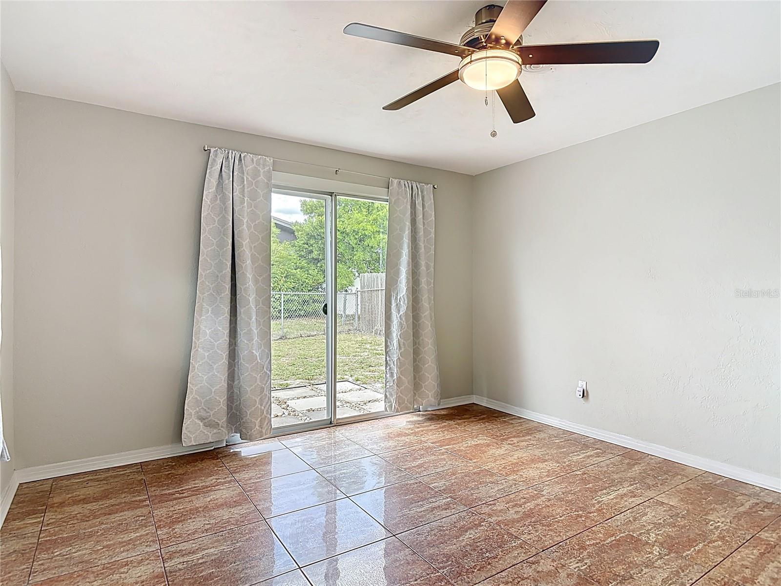 BEVERLY HILLS - Residential