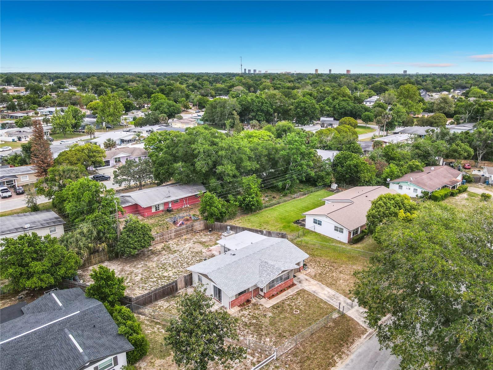 BEVERLY HILLS - Residential