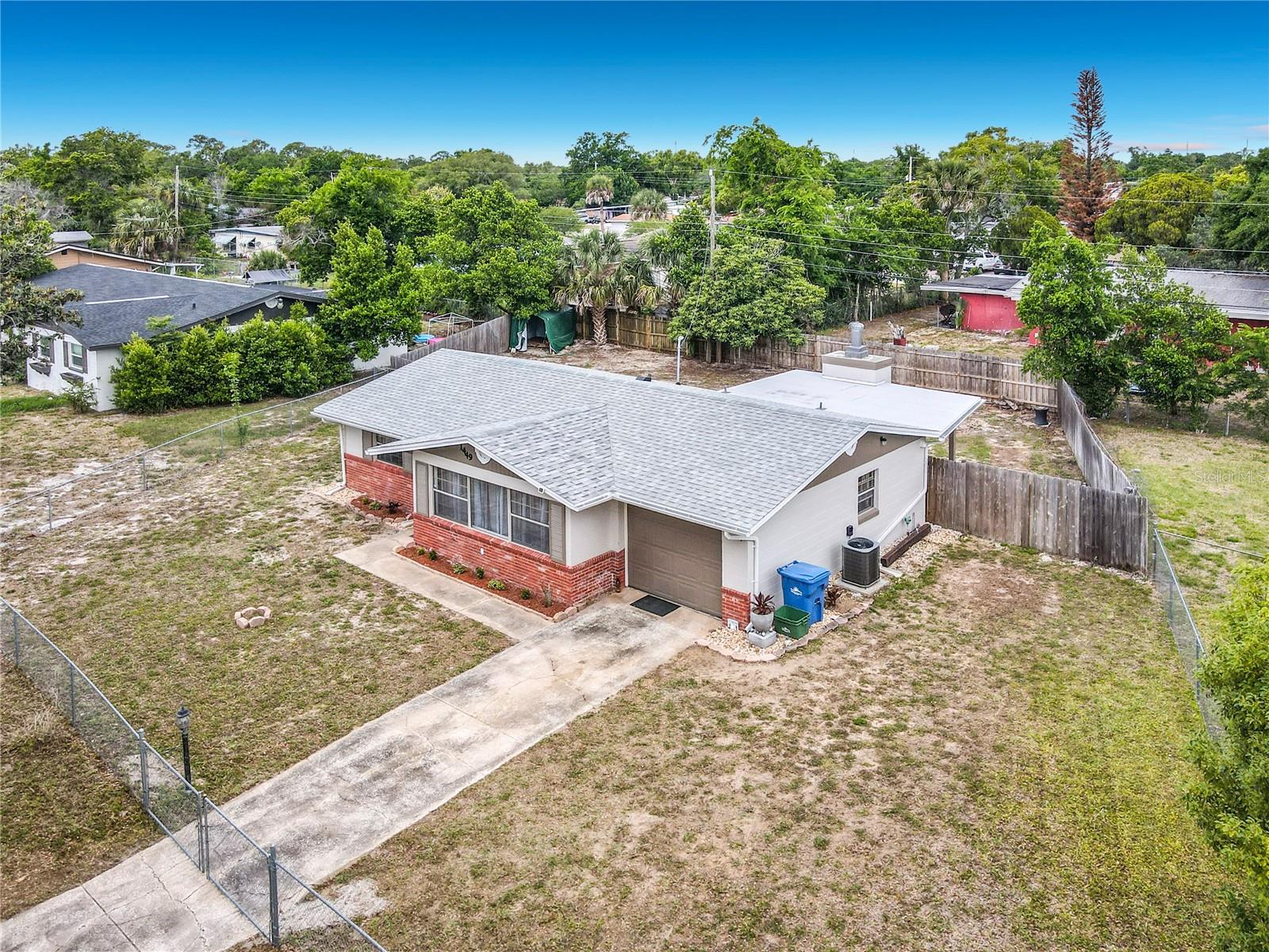 BEVERLY HILLS - Residential