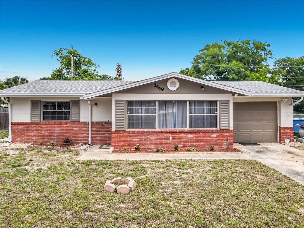 Photo of 1449 Continental Drive, Daytona Beach, FL 32117 (MLS # V4948625)