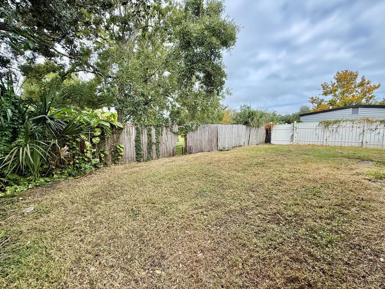 UNPLATTED - Residential Lease