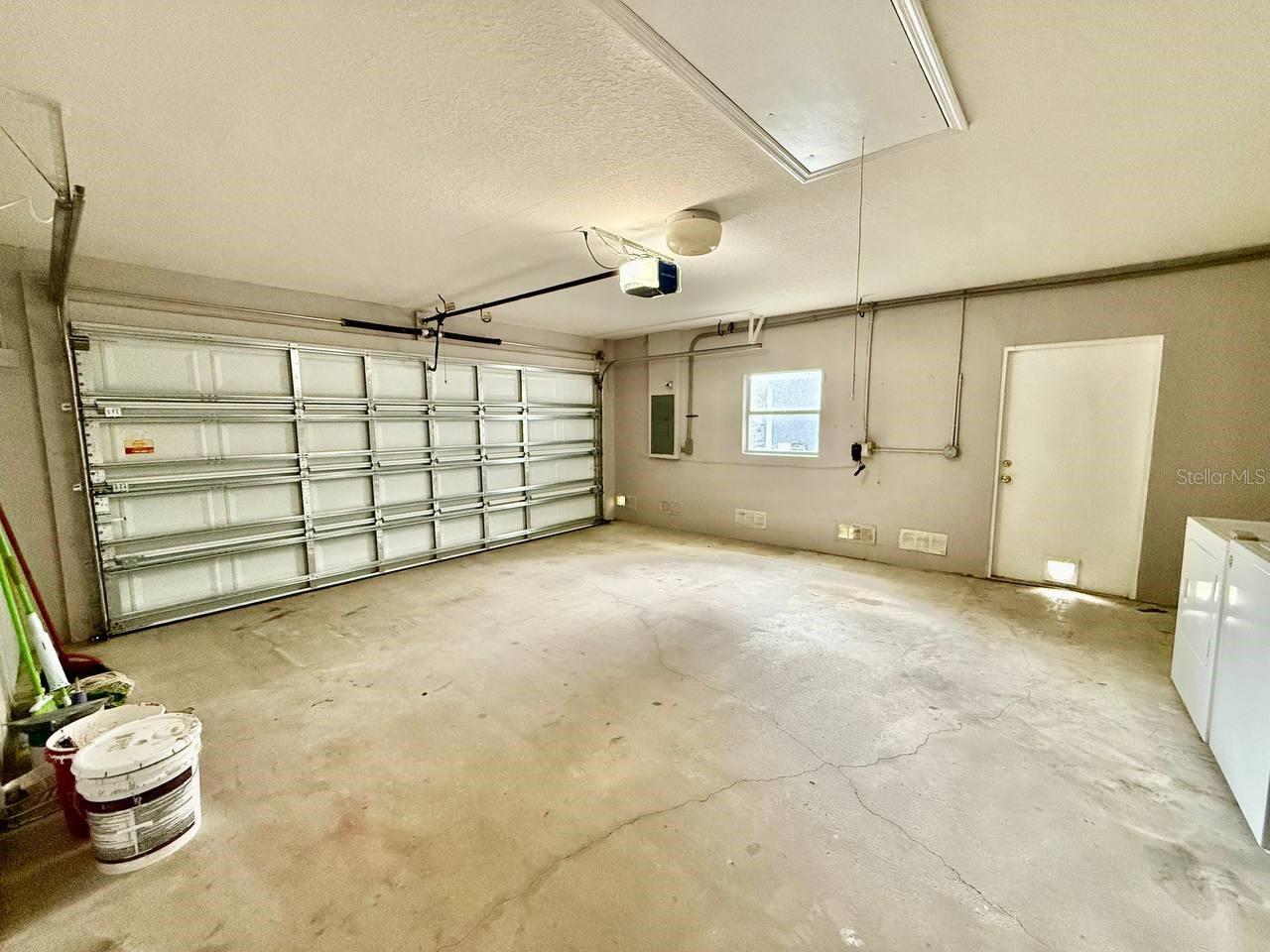 UNPLATTED - Residential Lease