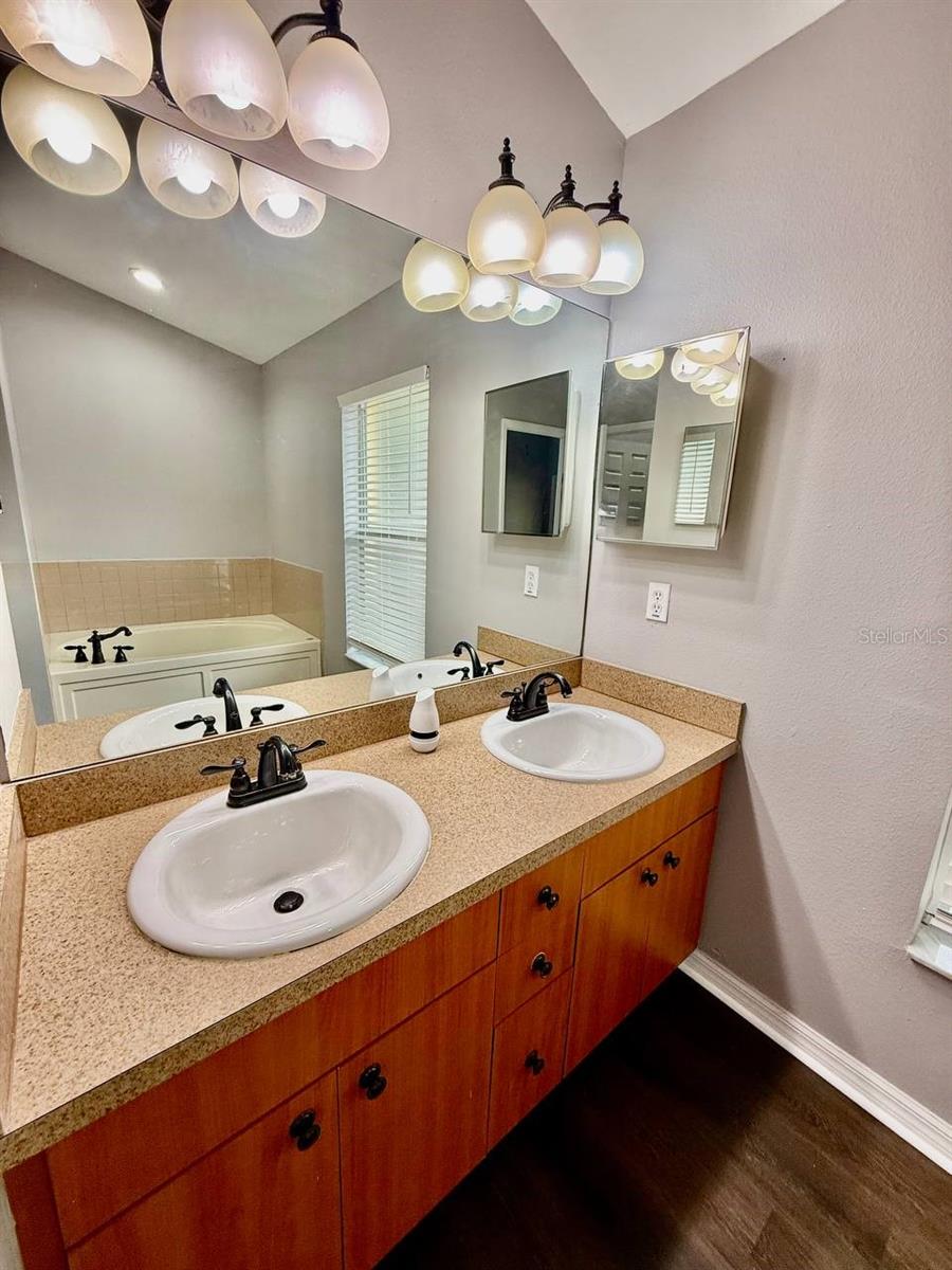 UNPLATTED - Residential Lease