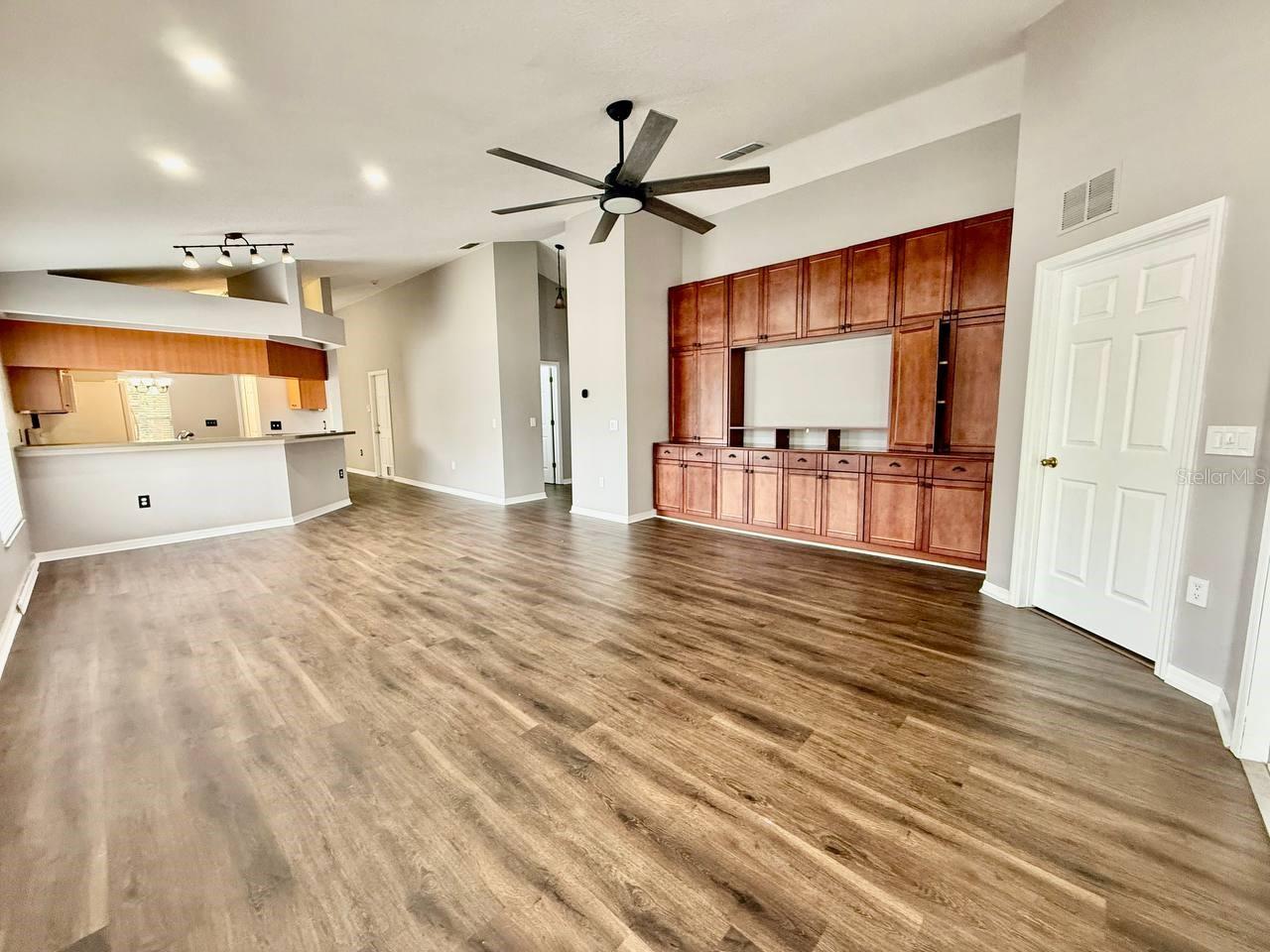 UNPLATTED - Residential Lease