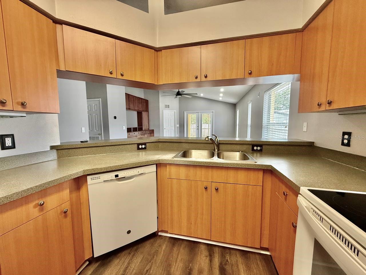 UNPLATTED - Residential Lease