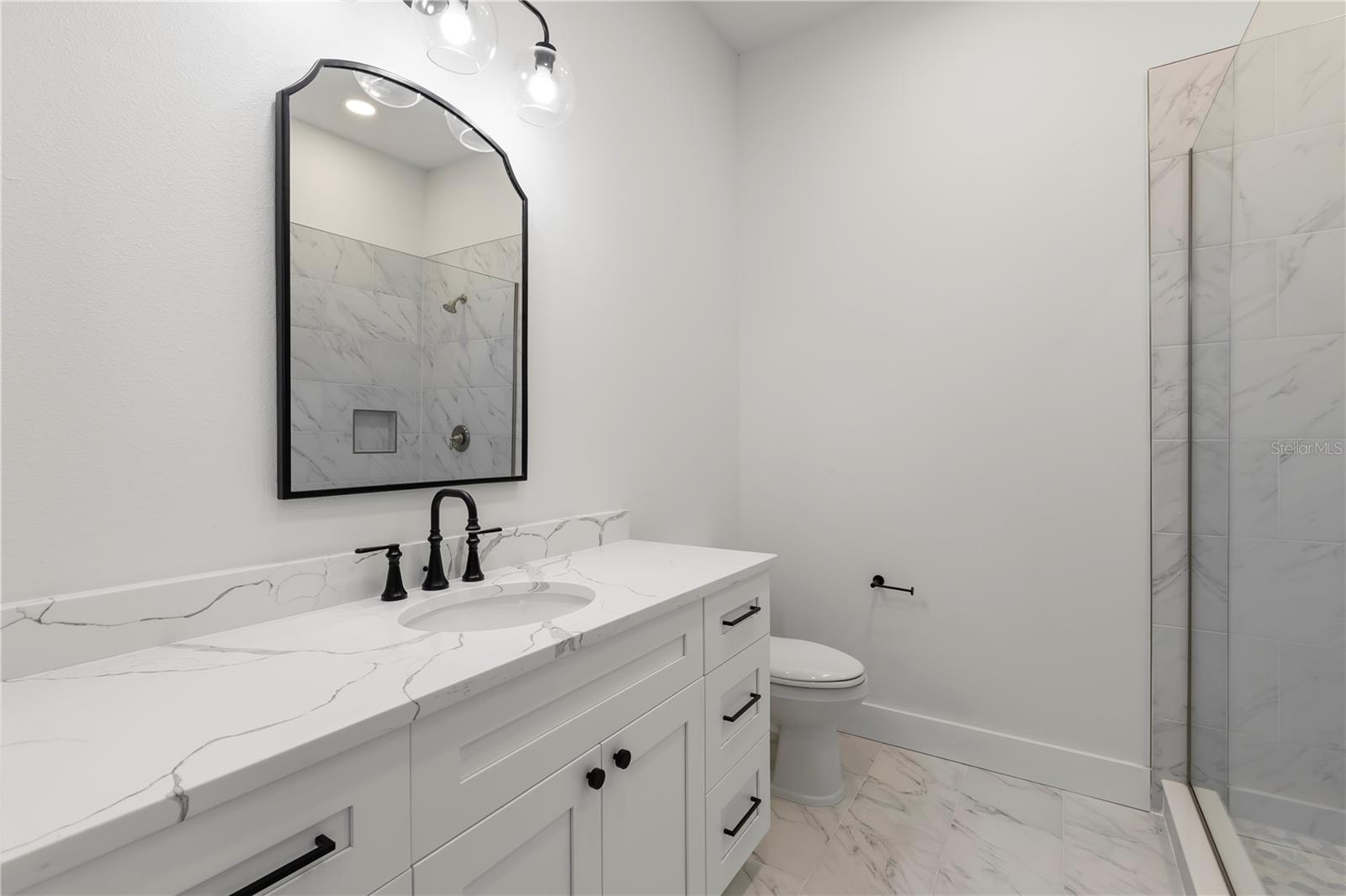 OAK BEND TWNHMS - Residential